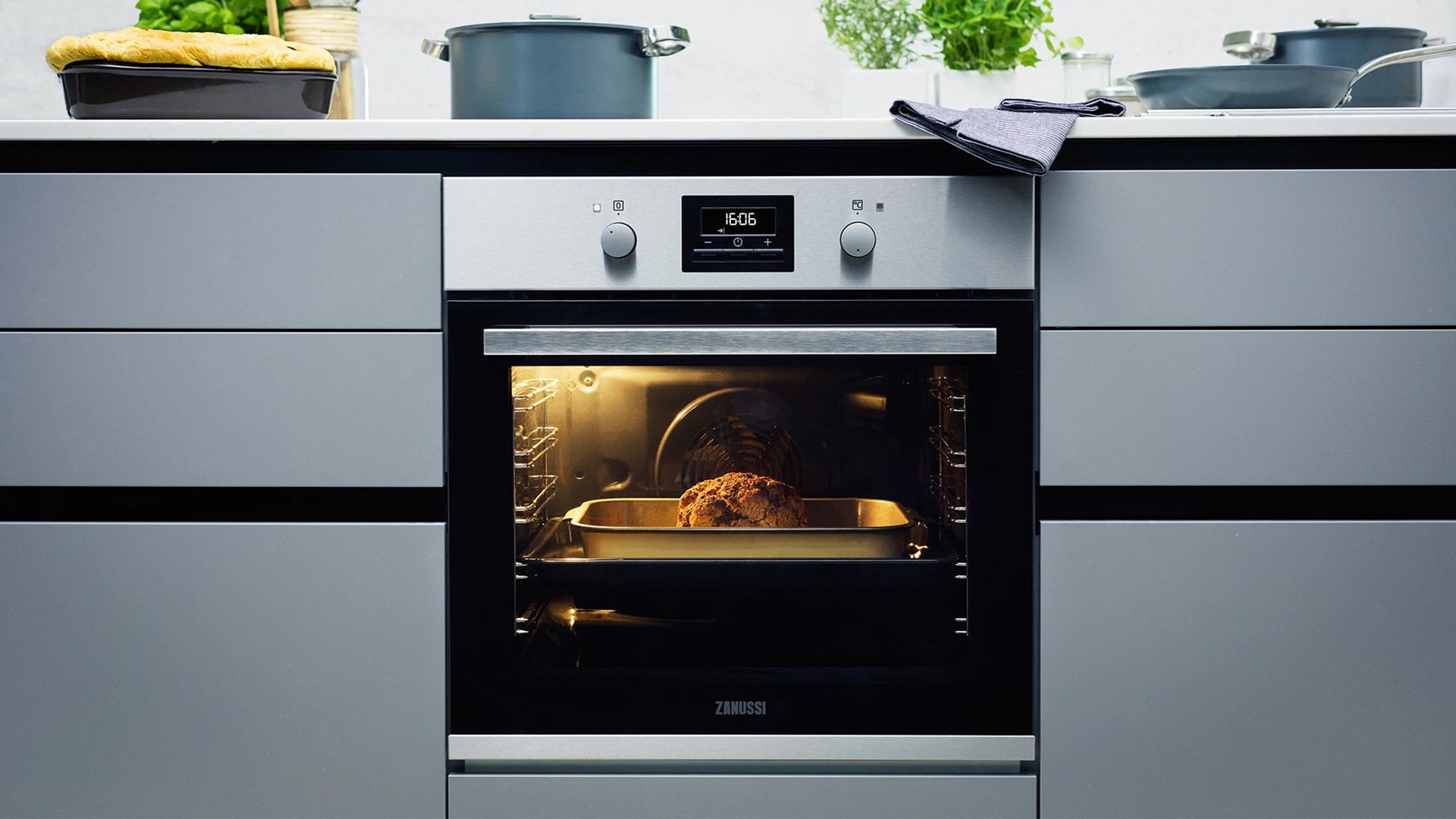 Find the Right Oven for Your Kitchen, Oven Buying Guide